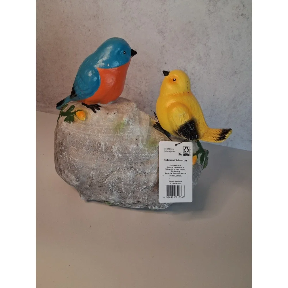 Mainstays Welcome Sign with Decorative Birds & Flowers – Plastic Garden Décor